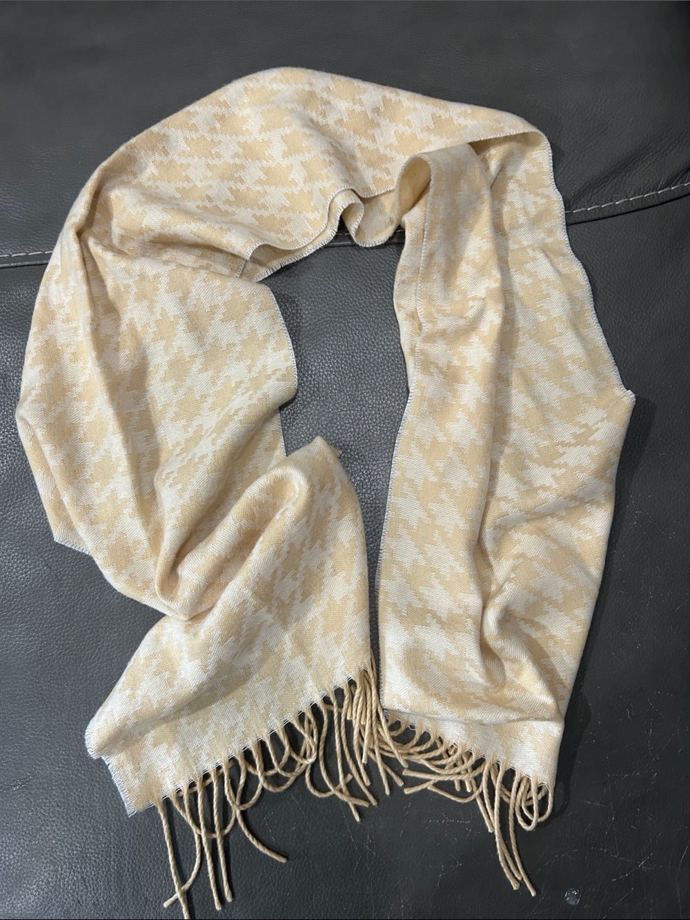 FRAAS houndstooth scarf Made in Germany 60x11 - Picture 4 of 4